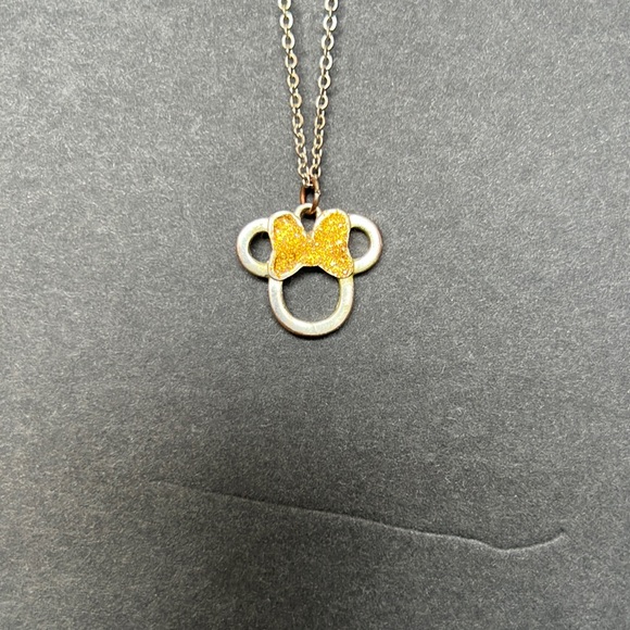 Disney Other - Minnie Necklace